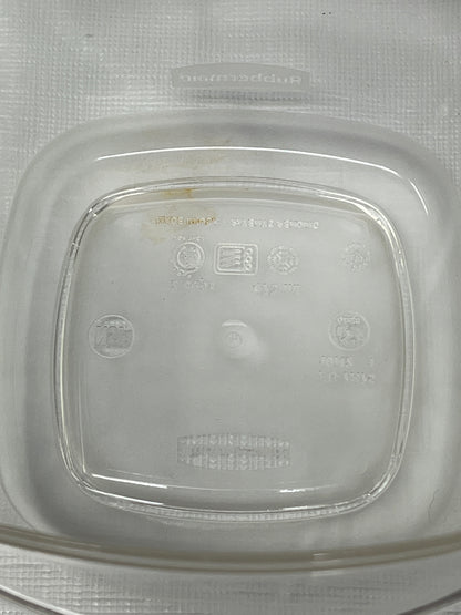 Rubbermaid Premier Storage Square Container 2 Cup Clear w/ Black Lid FG7H75