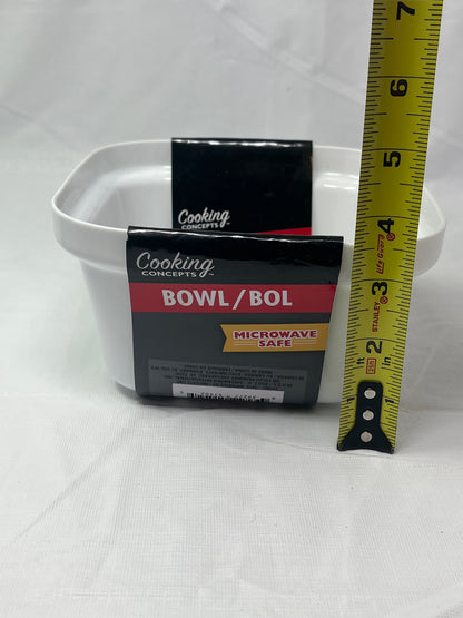 Cooking Concepts White Plastic Bowls – Microwave Safe Set of 2 Medium w/ Packaging