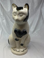 Williamsburg Global Views Ceramic Cat Figurine – Gray Crackle