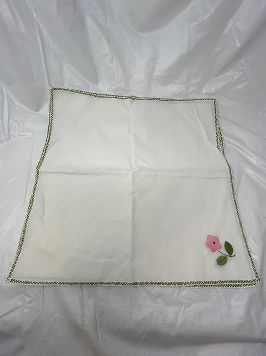 Set of 5 Vintage Linen Napkins Pink Appliqué Green Embroidery 14"