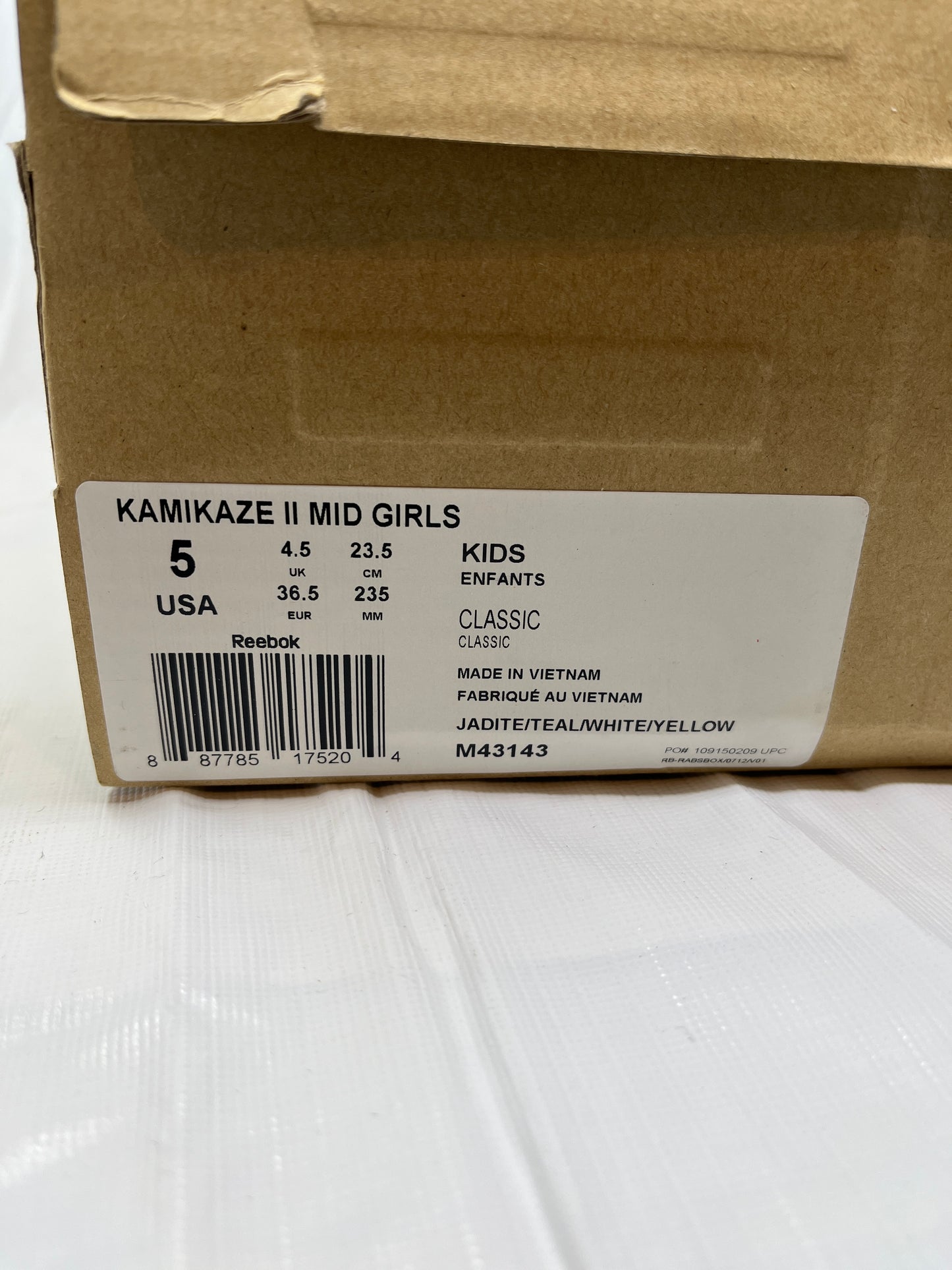 Reebok Kamikaze II Mid Girls Sneakers – Size 5, Jadite/Teal/White/Yellow