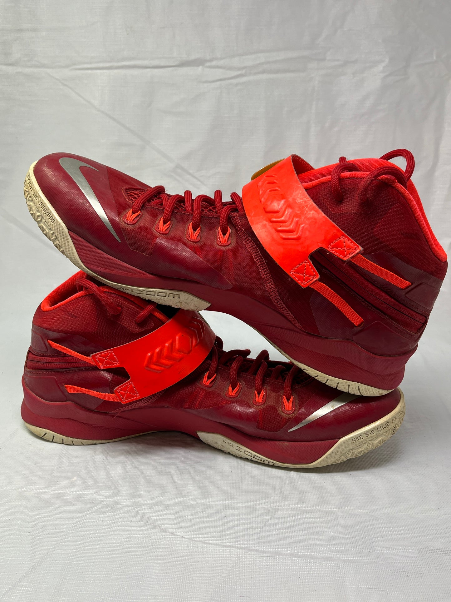 Nike LeBron James Zoom Soldier 8 Red 653648-606 Mens Size 13