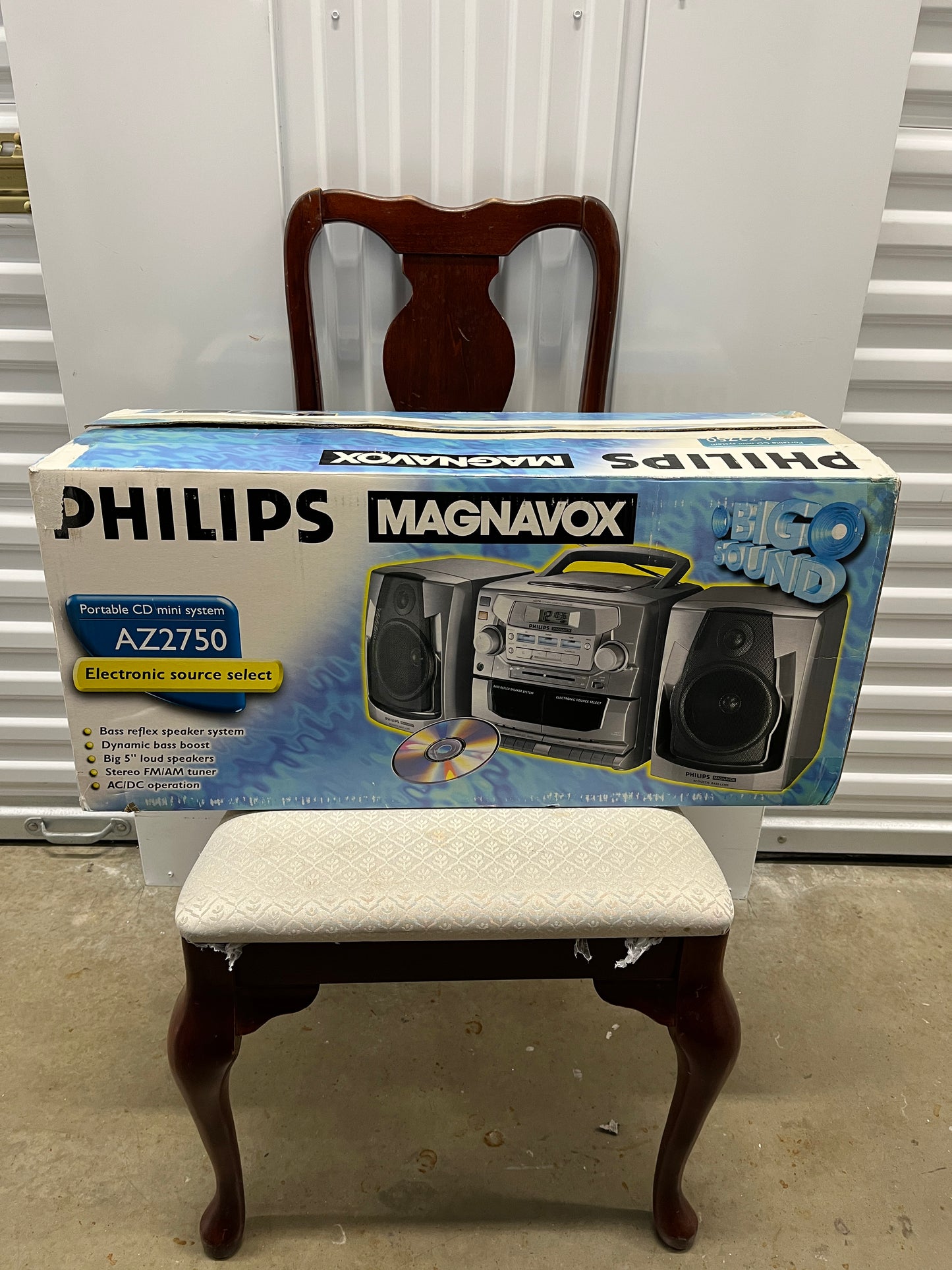 Phillips Magnovox Stero open box